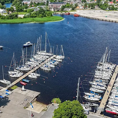 Ou * Pärnu